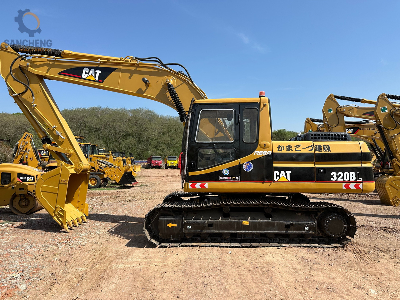 CATERPILLAR 320BL - حفارات زحافة: صور 1 CATERPILLAR 320BL - حفارات زحافة: صور 1