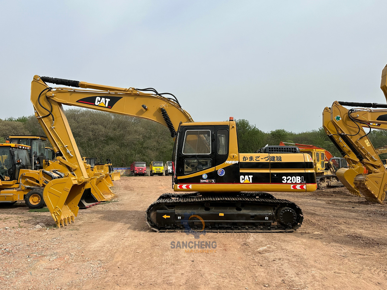CATERPILLAR 320BL - حفارات زحافة: صور 4 CATERPILLAR 320BL - حفارات زحافة: صور 4