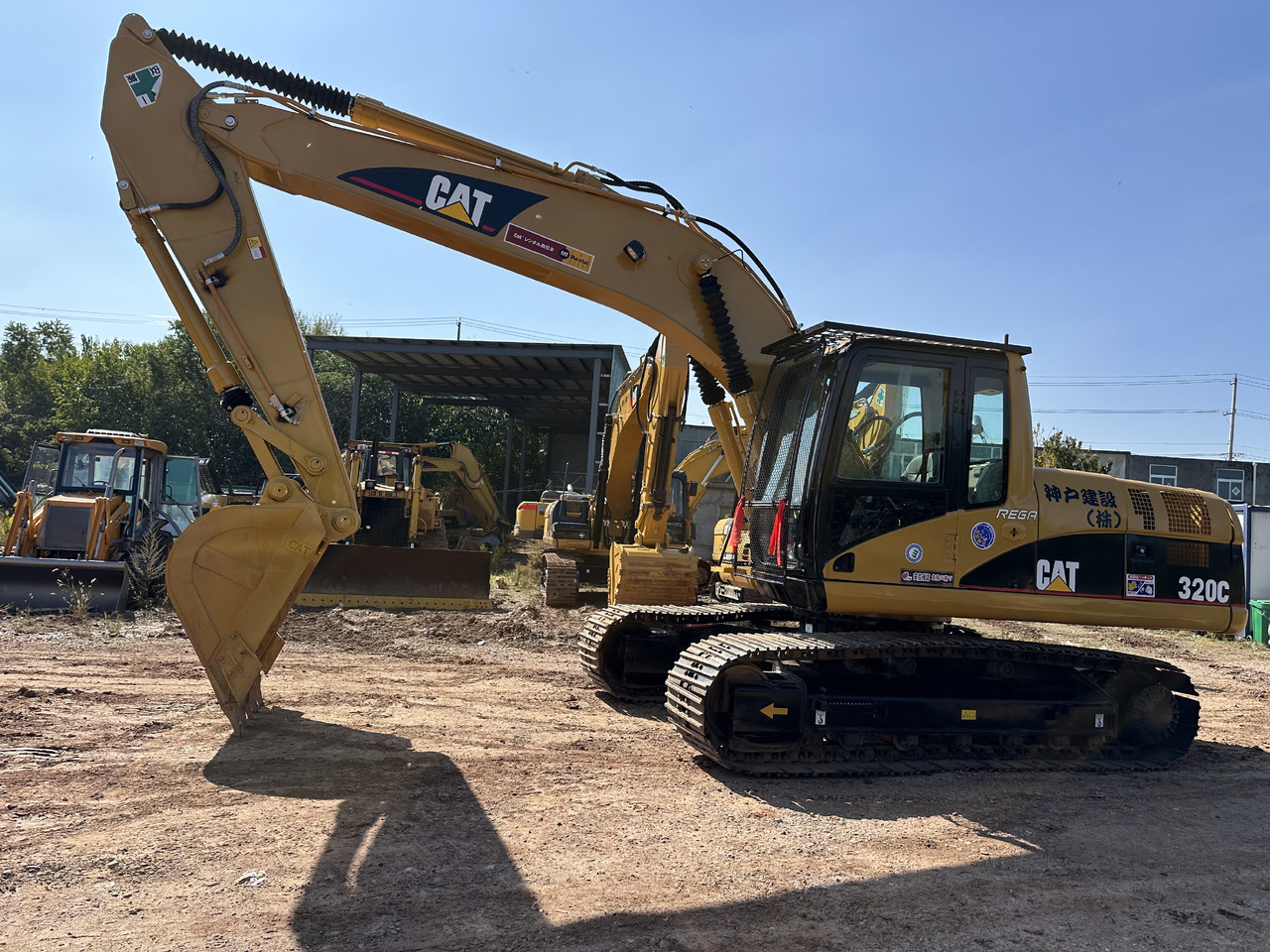 CATERPILLAR 320CL - حفارات زحافة: صور 2 CATERPILLAR 320CL - حفارات زحافة: صور 2