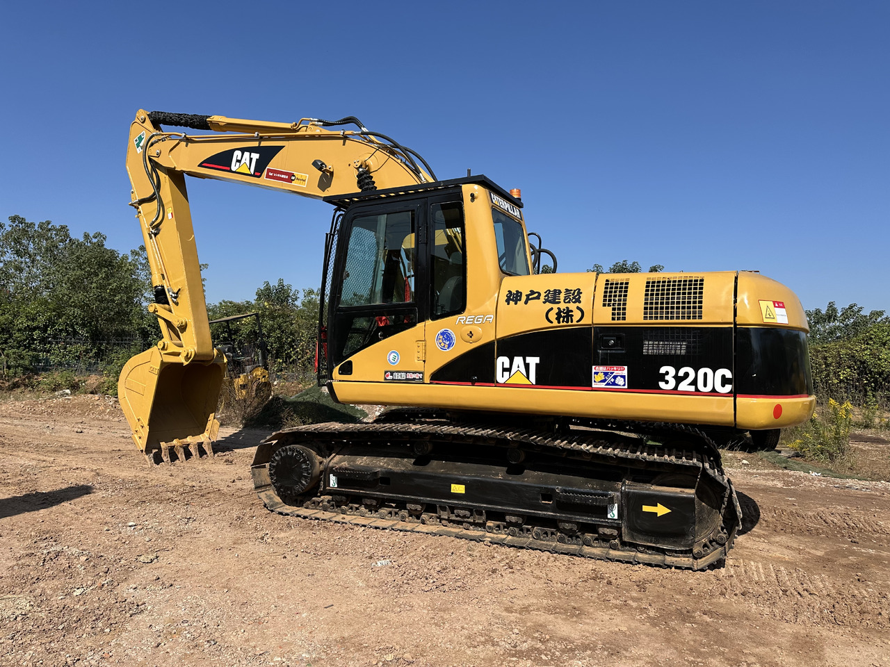 CATERPILLAR 320CL - حفارات زحافة: صور 1 CATERPILLAR 320CL - حفارات زحافة: صور 1