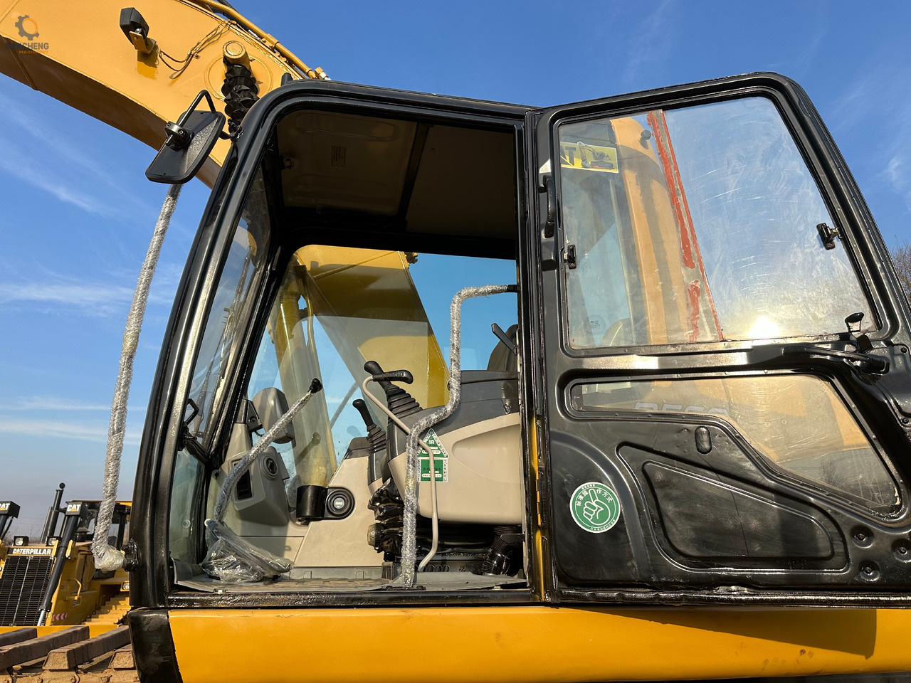 CATERPILLAR 320CL - حفارات برمائية: صور 5 CATERPILLAR 320CL - حفارات برمائية: صور 5