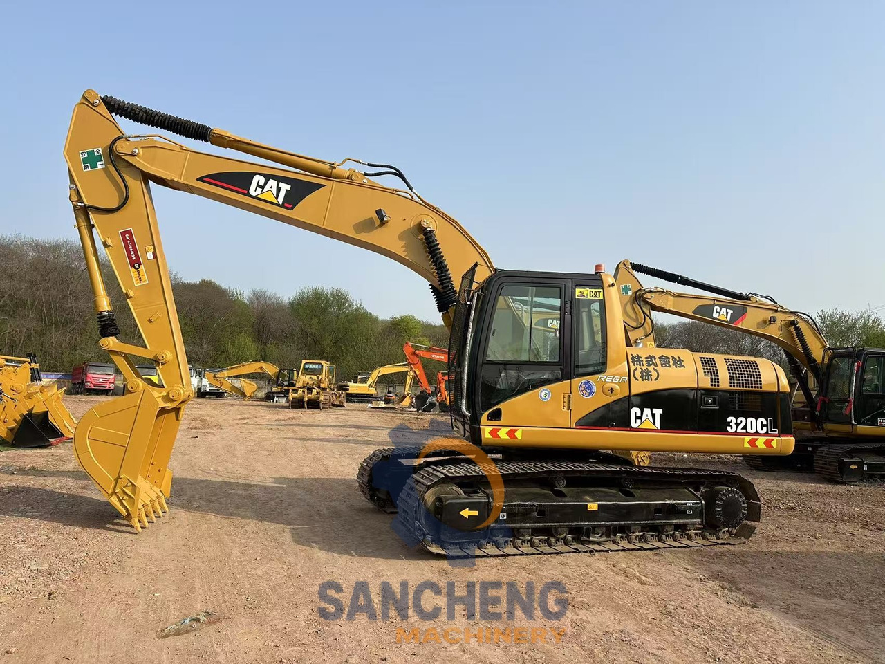 CATERPILLAR 320CL - حفارات زحافة: صور 4 CATERPILLAR 320CL - حفارات زحافة: صور 4