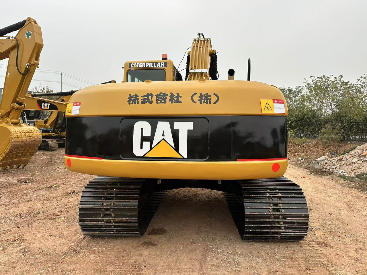 CATERPILLAR 320CL - حفارات زحافة: صور 5 CATERPILLAR 320CL - حفارات زحافة: صور 5