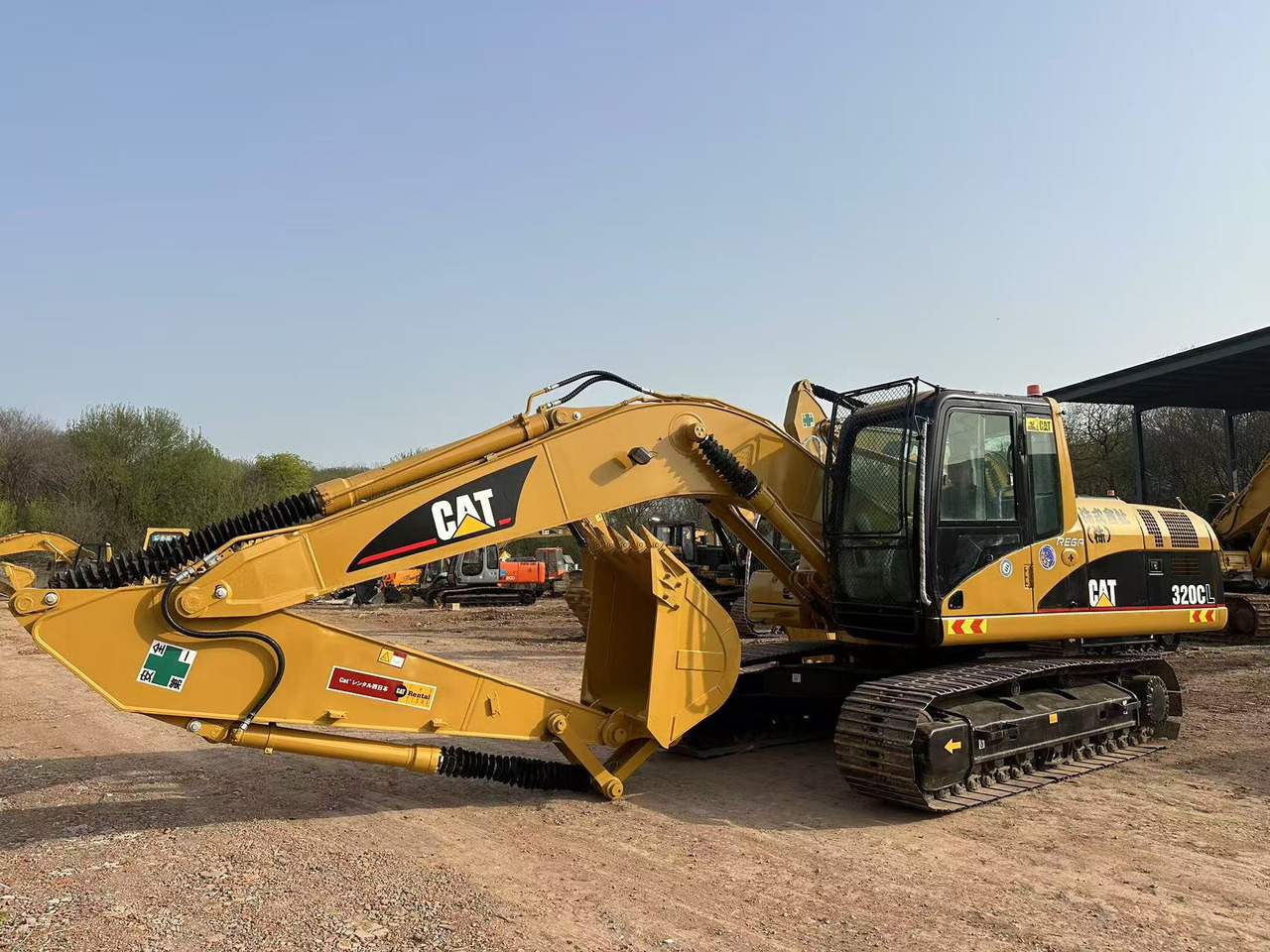 CATERPILLAR 320C - حفارات زحافة: صور 2 CATERPILLAR 320C - حفارات زحافة: صور 2