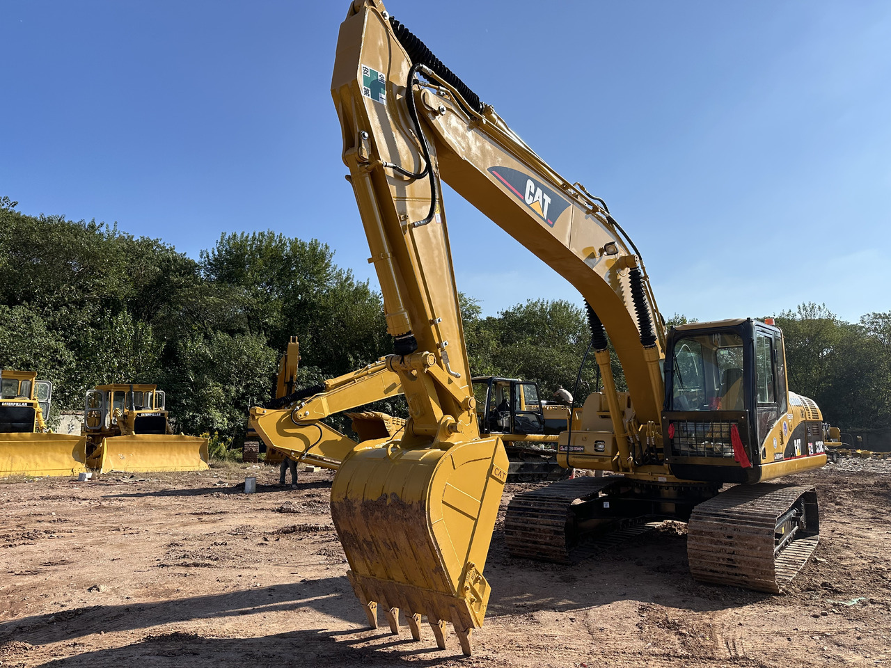 CATERPILLAR 320C - حفارات زحافة: صور 4 CATERPILLAR 320C - حفارات زحافة: صور 4