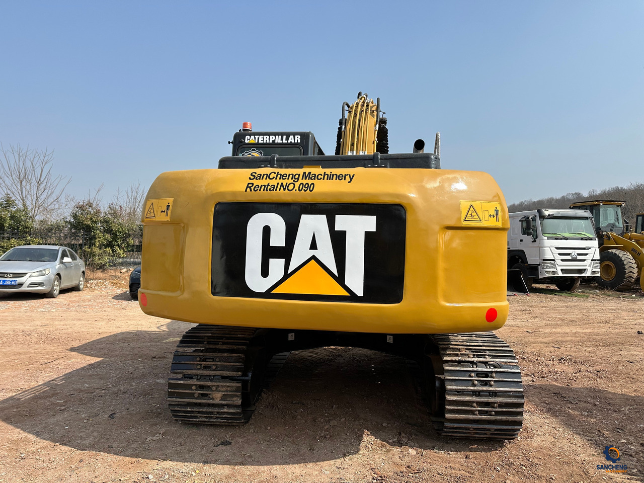 CATERPILLAR 320D2L - حفارات زحافة: صور 3 CATERPILLAR 320D2L - حفارات زحافة: صور 3