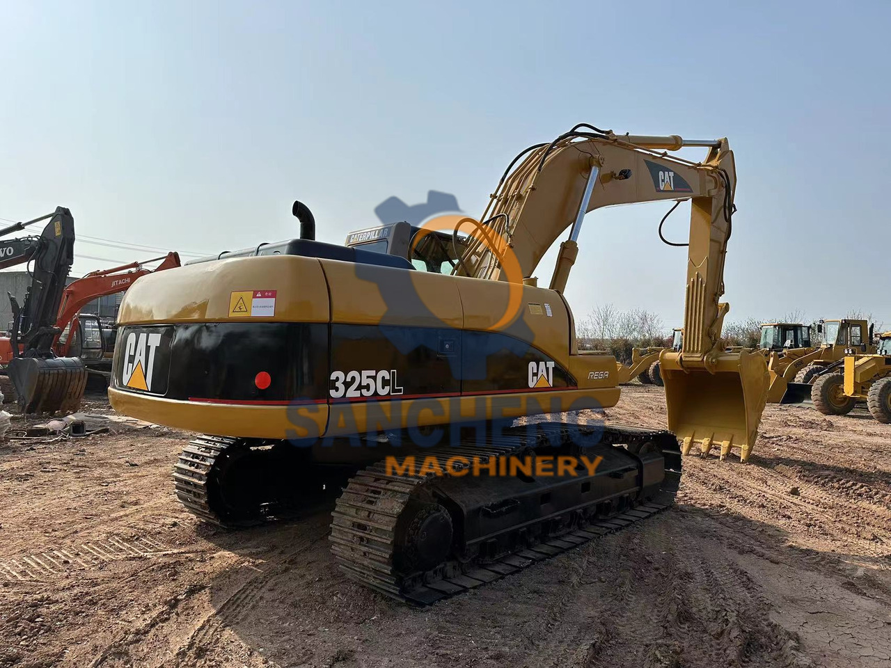 CATERPILLAR 325CL - حفارات زحافة: صور 4 CATERPILLAR 325CL - حفارات زحافة: صور 4