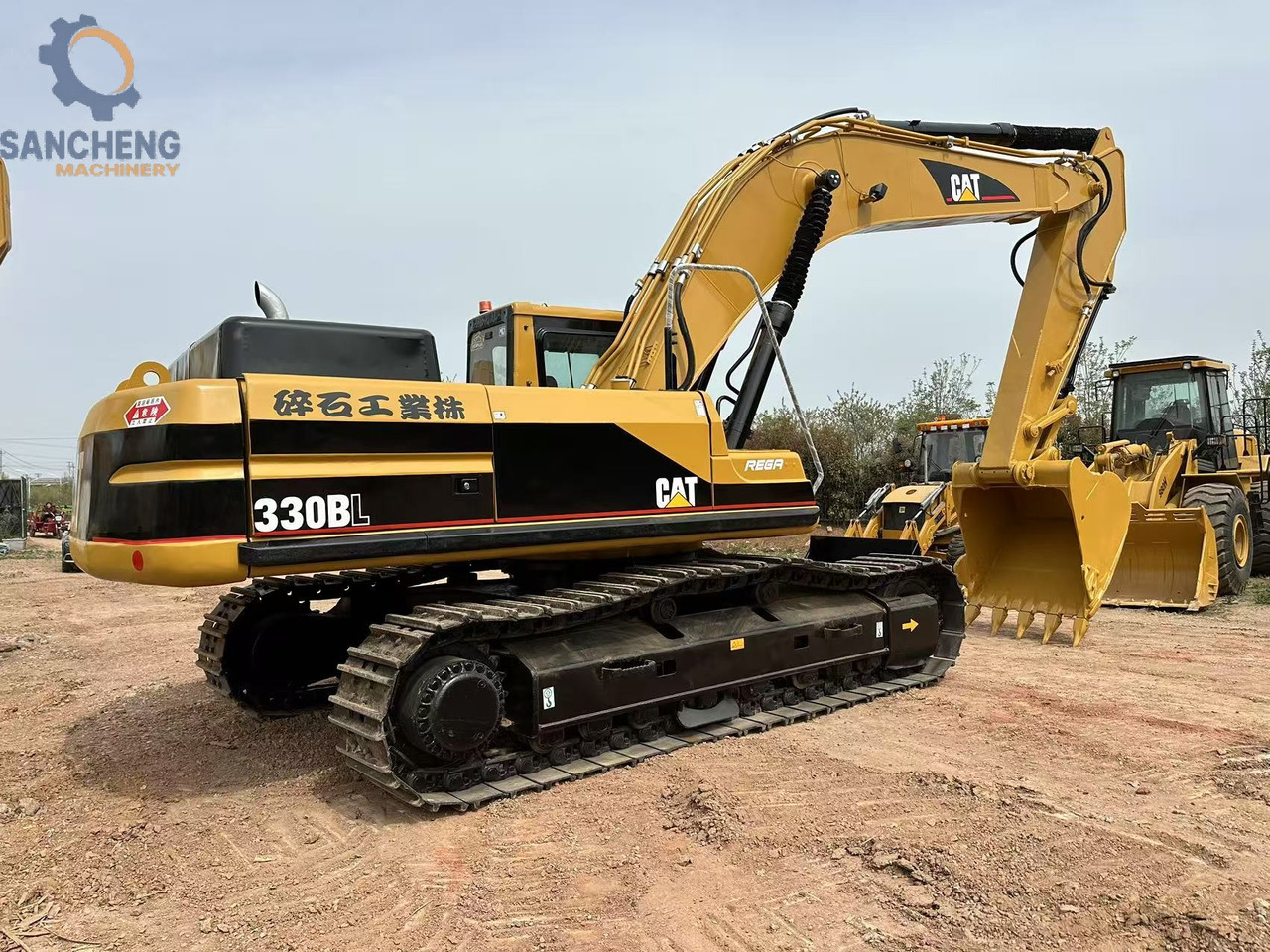 CATERPILLAR 330BL crawler excavator - حفارات زحافة: صور 1 CATERPILLAR 330BL crawler excavator - حفارات زحافة: صور 1