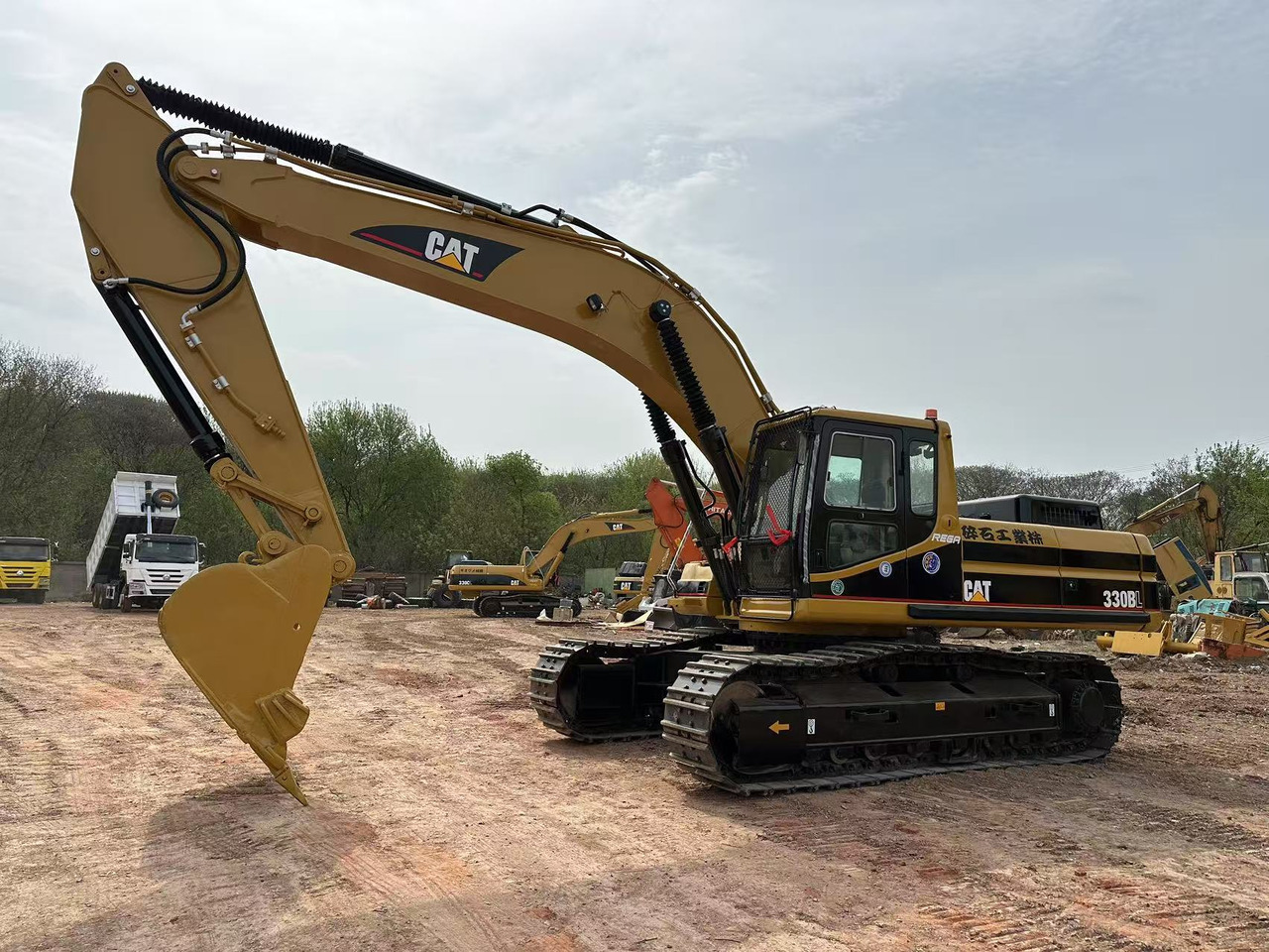 CATERPILLAR 330BL - حفارة: صور 3 CATERPILLAR 330BL - حفارة: صور 3