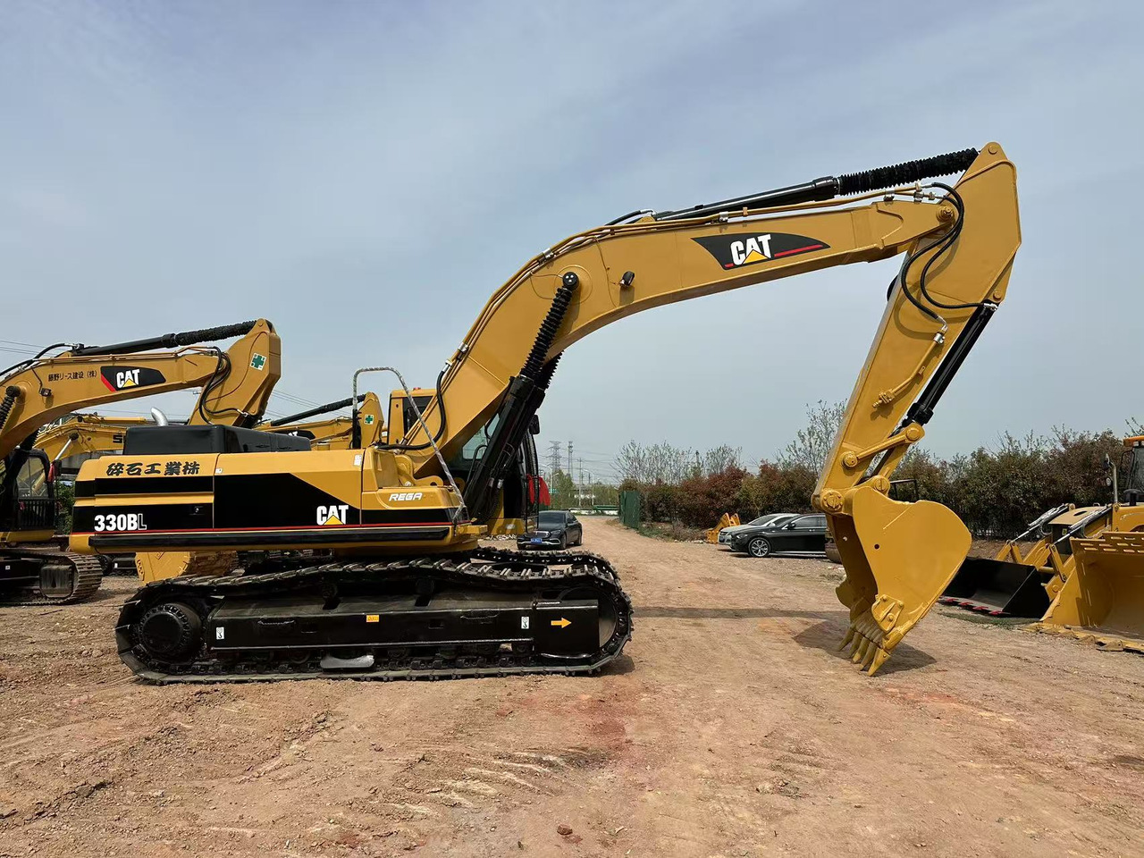 CATERPILLAR 330BL - حفارة: صور 2 CATERPILLAR 330BL - حفارة: صور 2