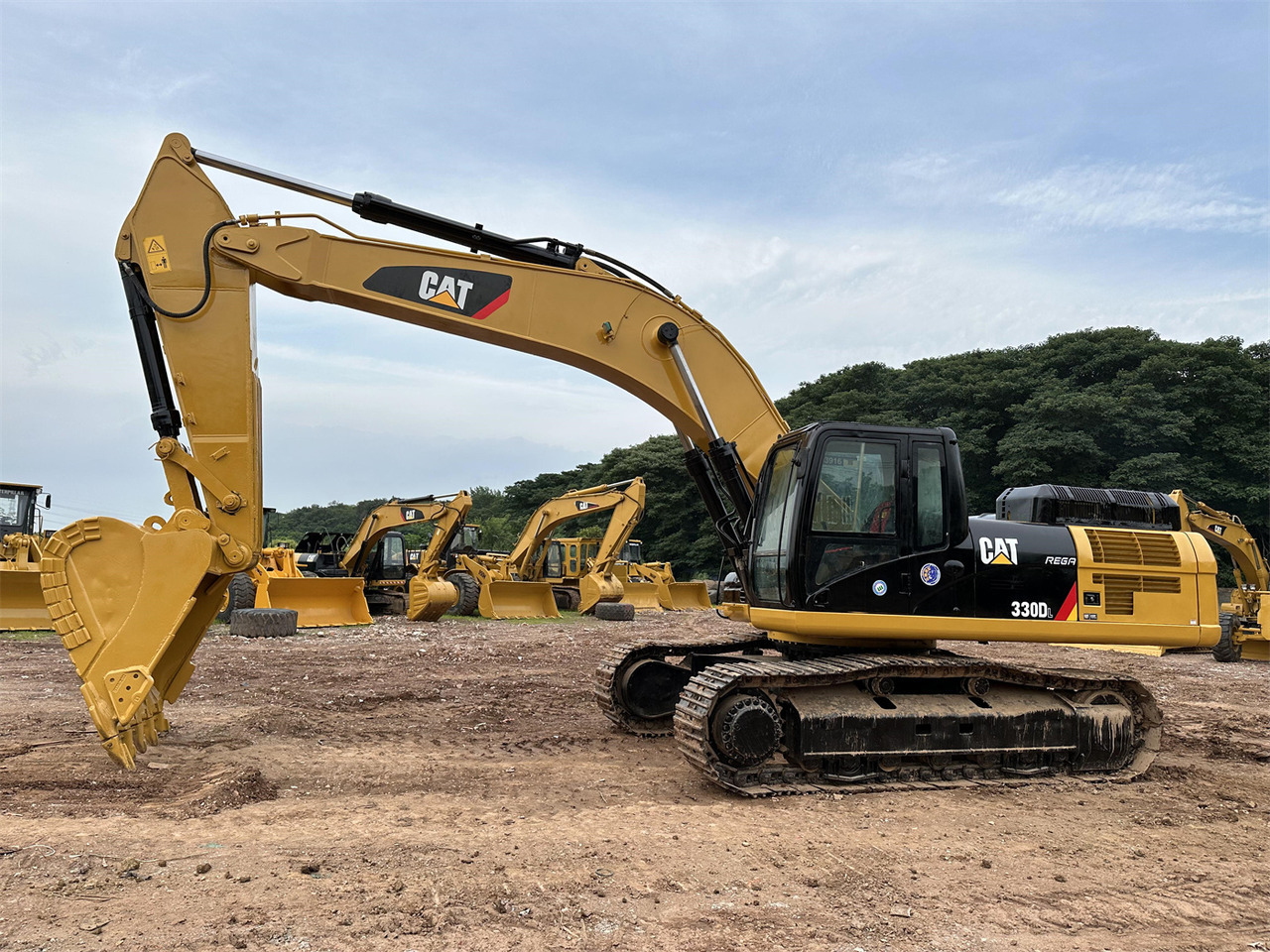 CATERPILLAR 330DL - حفارات زحافة: صور 3 CATERPILLAR 330DL - حفارات زحافة: صور 3