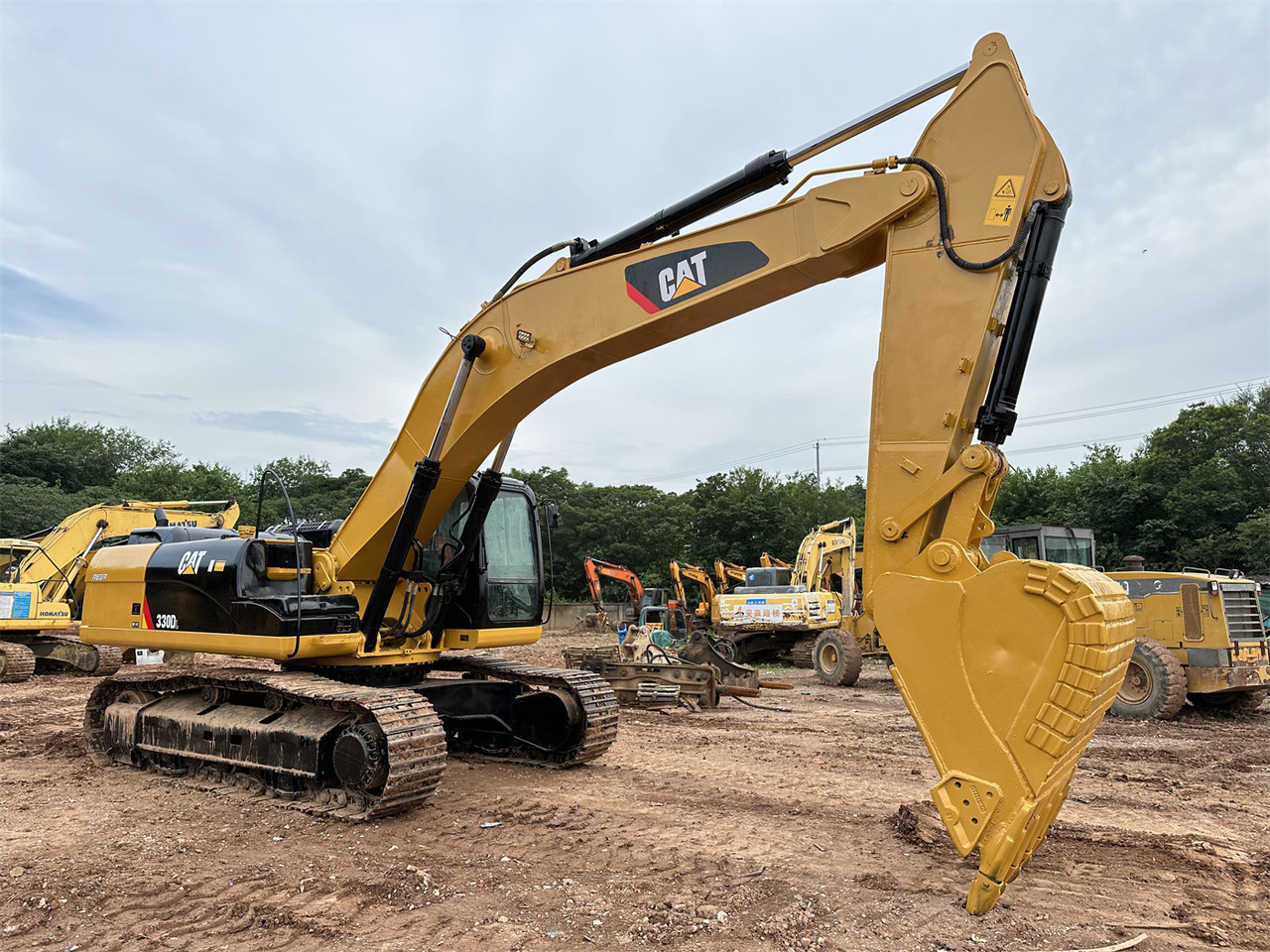CATERPILLAR 330D - حفارات زحافة: صور 2 CATERPILLAR 330D - حفارات زحافة: صور 2