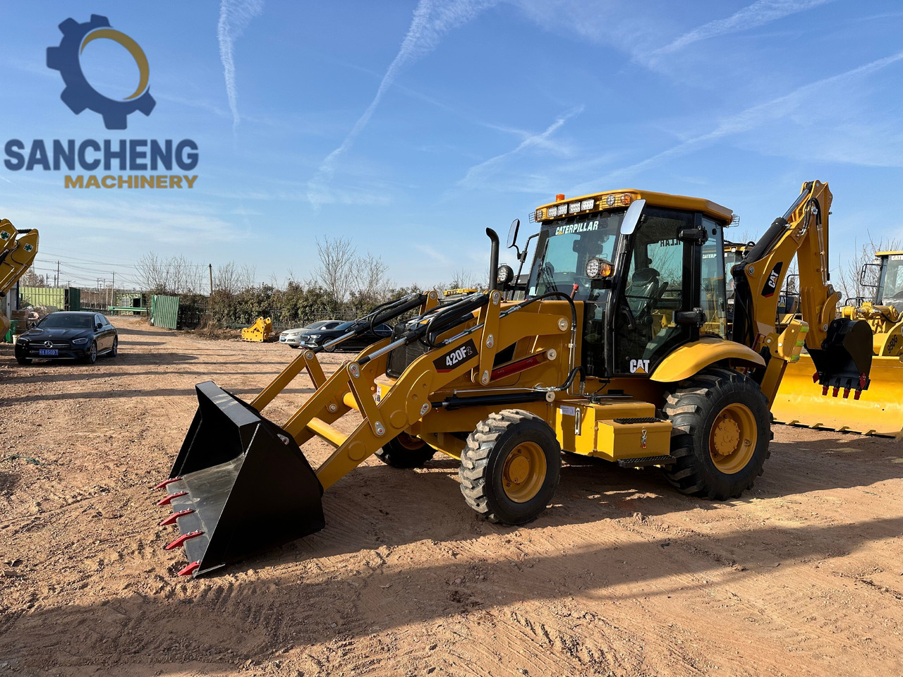 CATERPILLAR 420F2 - حفار متعدد الاستخدام: صور 5 CATERPILLAR 420F2 - حفار متعدد الاستخدام: صور 5