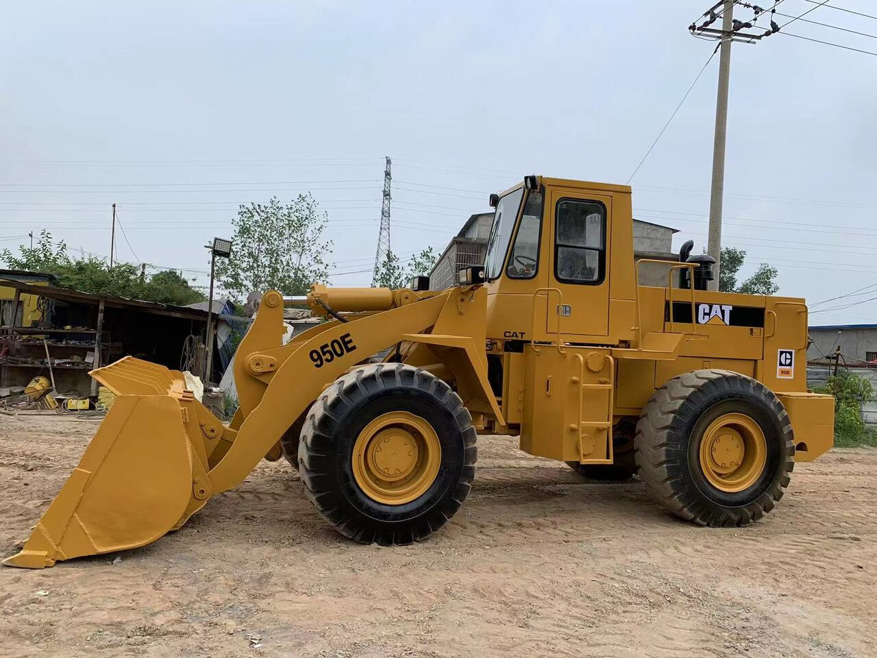 CATERPILLAR 950E - اللودر بعجل: صور 4 CATERPILLAR 950E - اللودر بعجل: صور 4