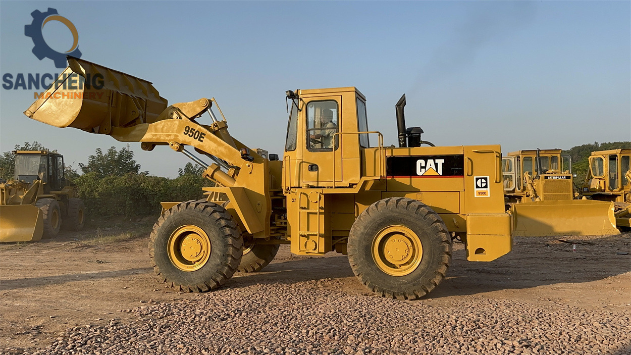CATERPILLAR 950E - اللودر بعجل: صور 4 CATERPILLAR 950E - اللودر بعجل: صور 4