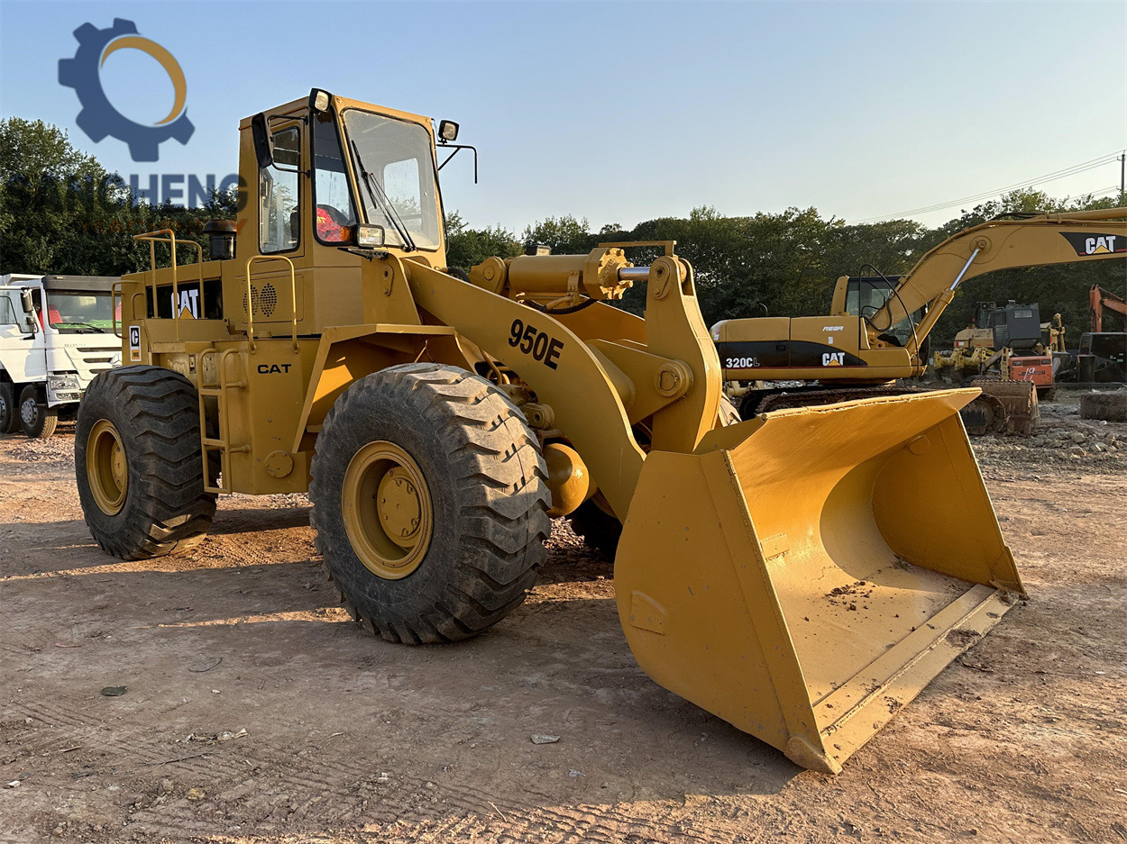 CATERPILLAR 950E - اللودر بعجل: صور 1 CATERPILLAR 950E - اللودر بعجل: صور 1