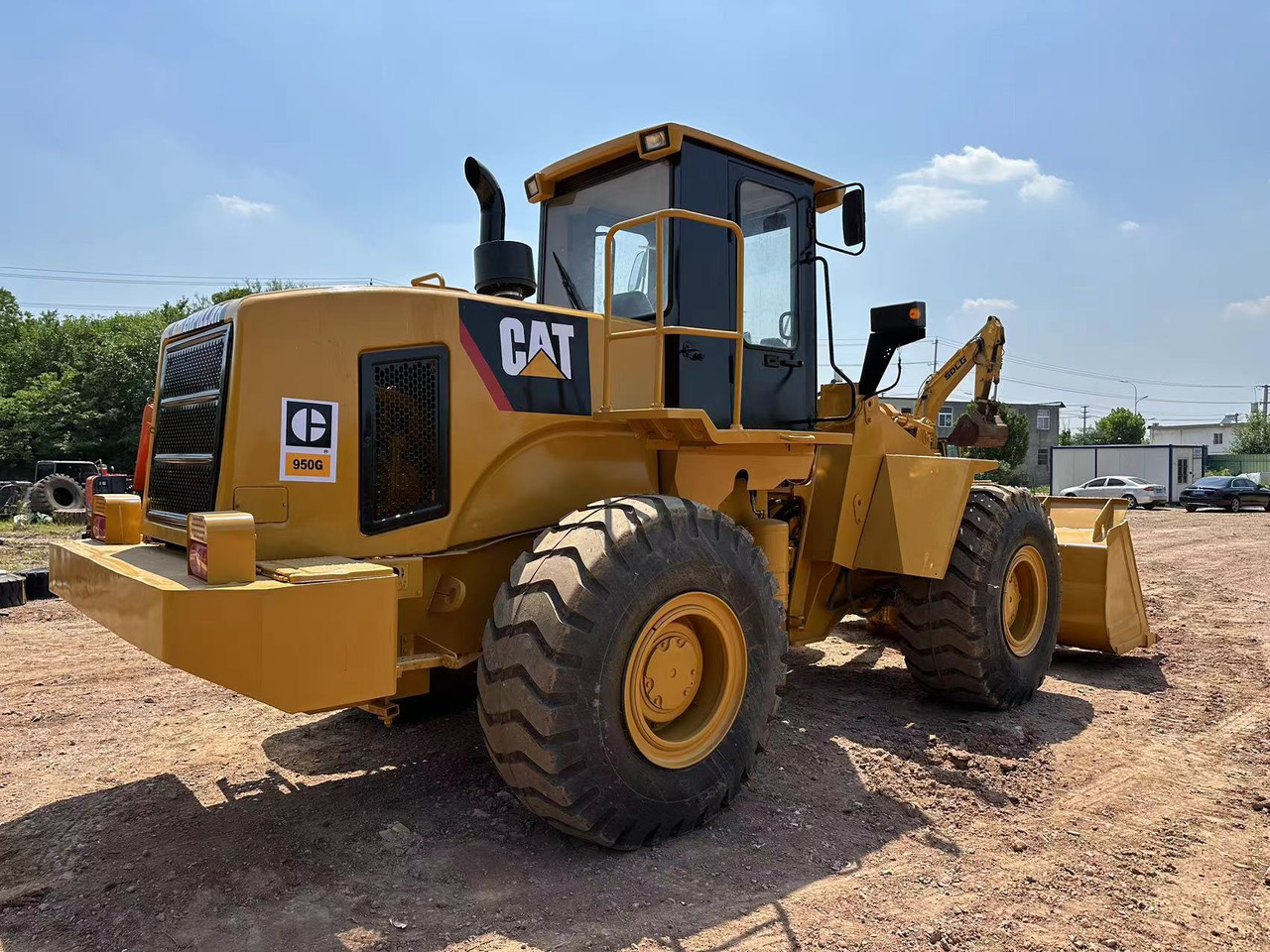اللودر بعجل CATERPILLAR 950G: صور 8