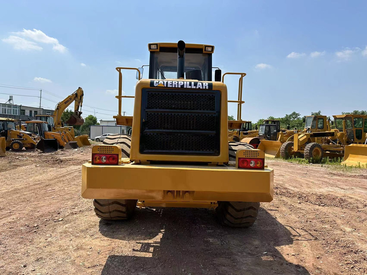 اللودر بعجل CATERPILLAR 950G: صور 7