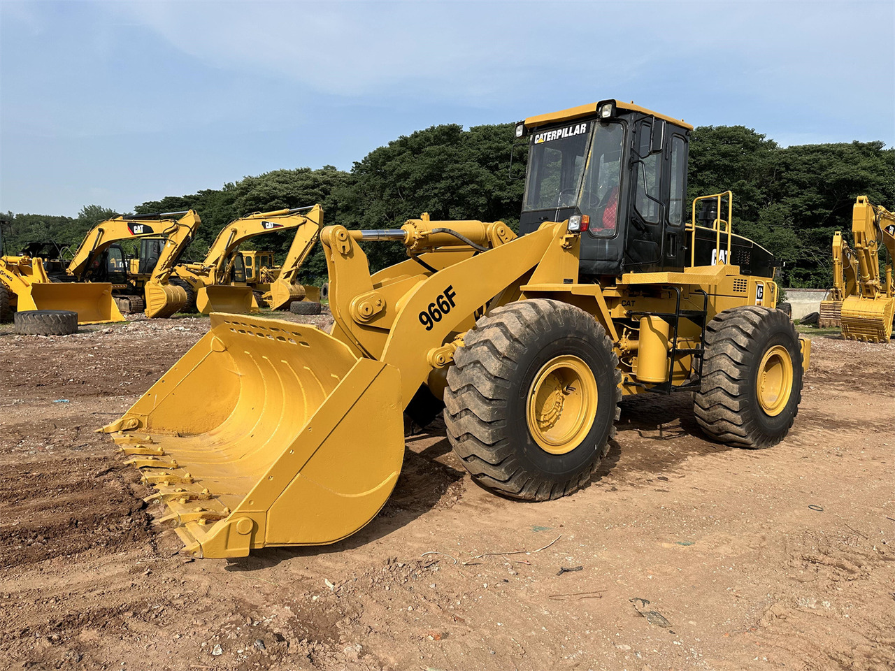 CATERPILLAR 966F - اللودر بعجل: صور 1 CATERPILLAR 966F - اللودر بعجل: صور 1