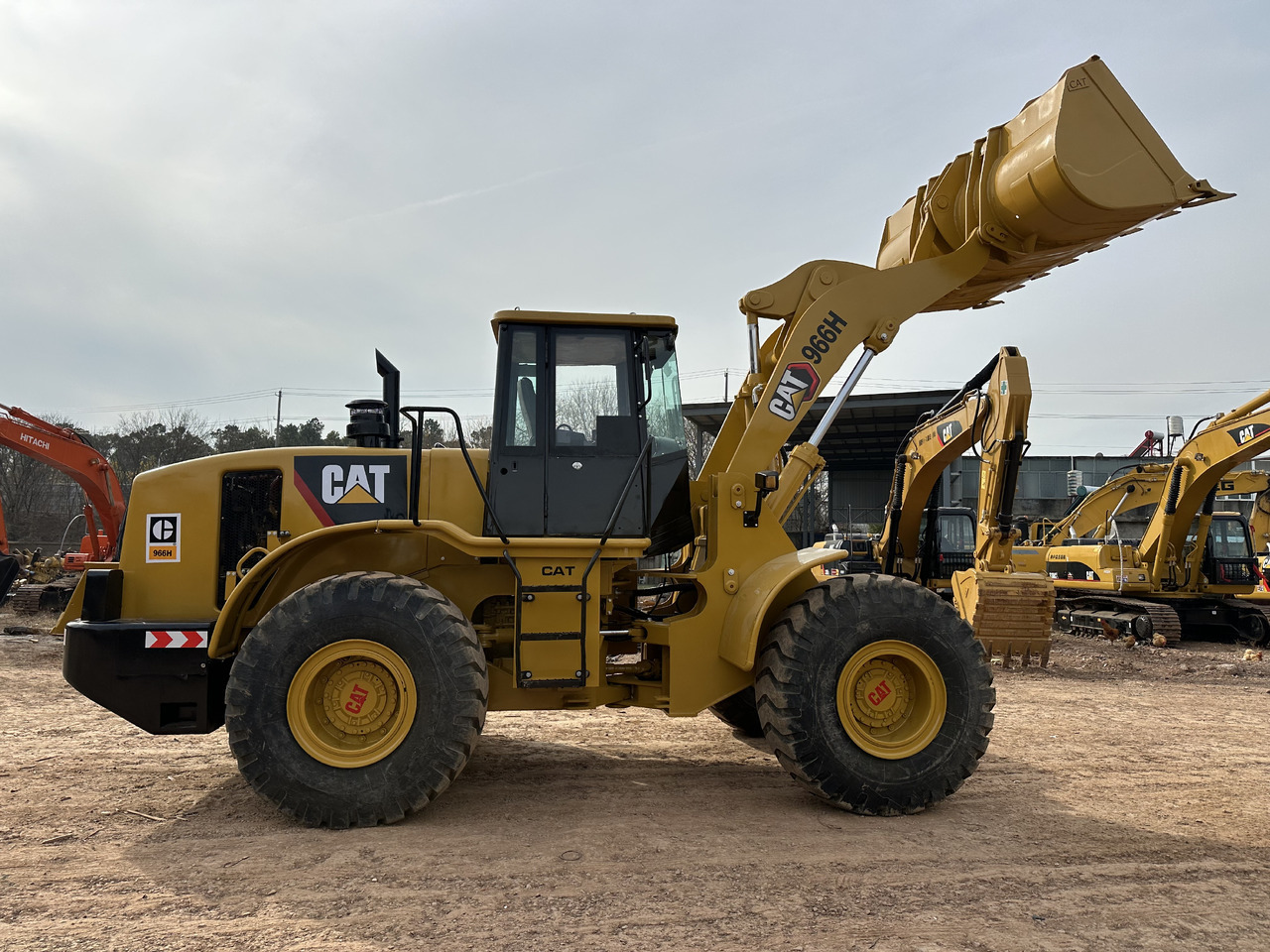 CATERPILLAR 966H - اللودر بعجل: صور 3 CATERPILLAR 966H - اللودر بعجل: صور 3