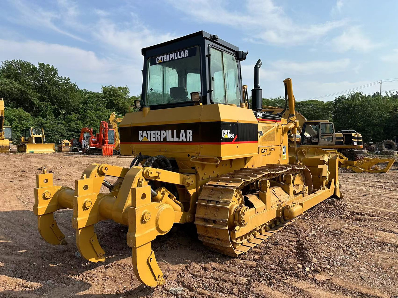 CATERPILLAR D6G Crawler Dozer - بلدوزر: صور 5 CATERPILLAR D6G Crawler Dozer - بلدوزر: صور 5
