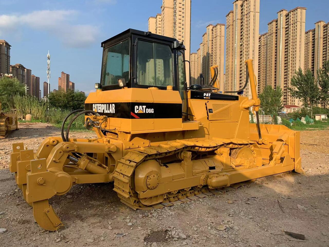 CATERPILLAR D6G - بلدوزر: صور 3 CATERPILLAR D6G - بلدوزر: صور 3
