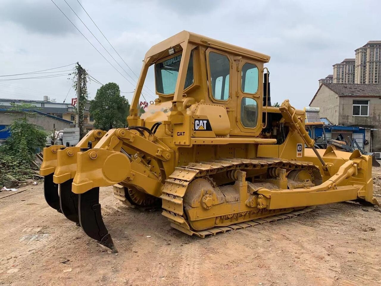 CATERPILLAR D7G - بلدوزر: صور 1 CATERPILLAR D7G - بلدوزر: صور 1