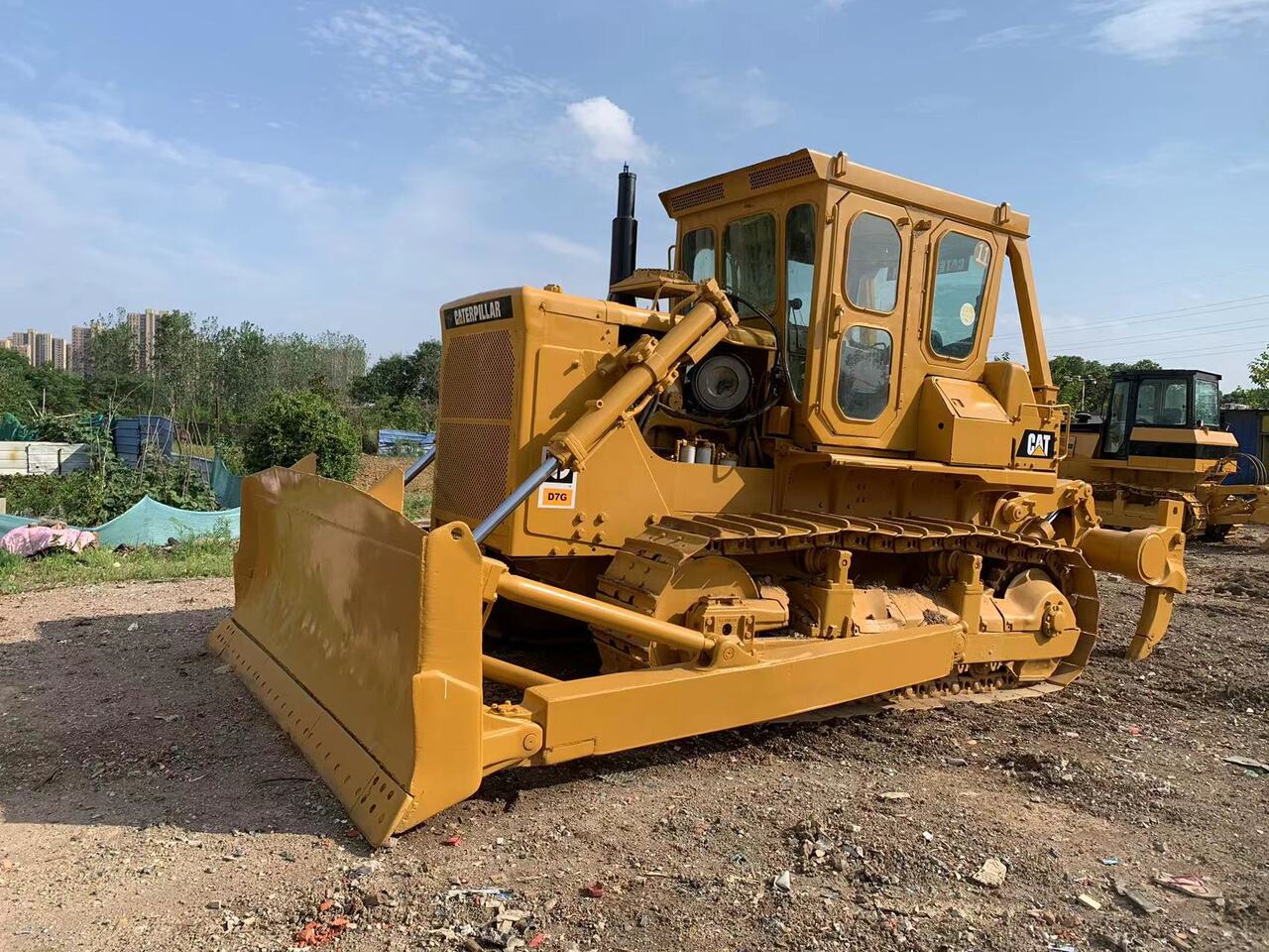 CATERPILLAR D7G - بلدوزر: صور 1 CATERPILLAR D7G - بلدوزر: صور 1