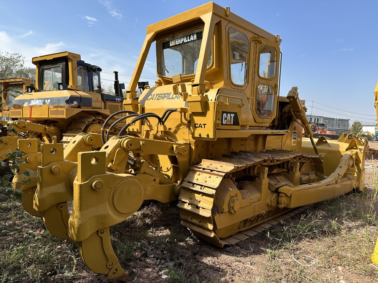 CATERPILLAR D7G - بلدوزر: صور 1 CATERPILLAR D7G - بلدوزر: صور 1