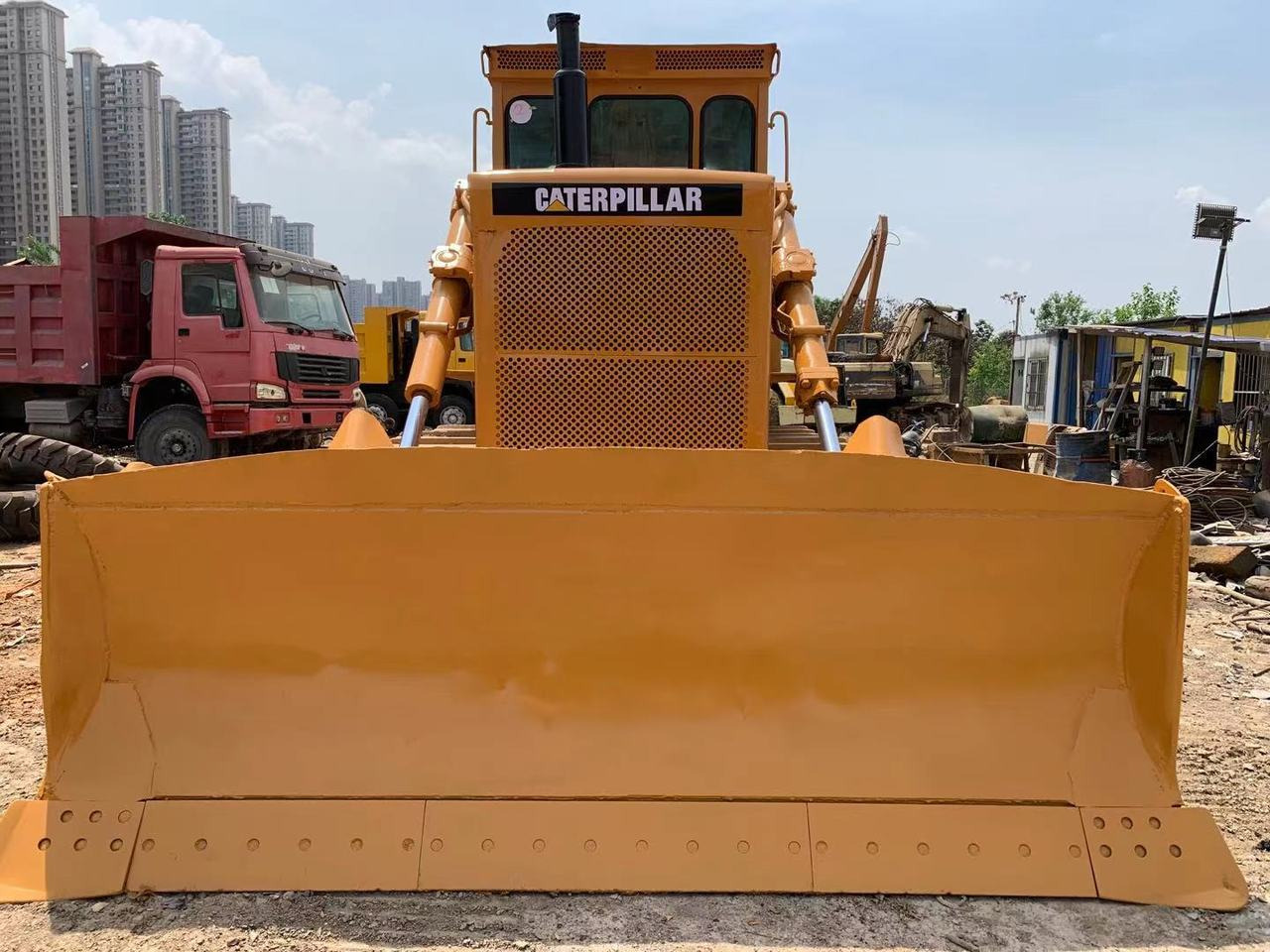 CATERPILLAR D7G - بلدوزر: صور 3 CATERPILLAR D7G - بلدوزر: صور 3