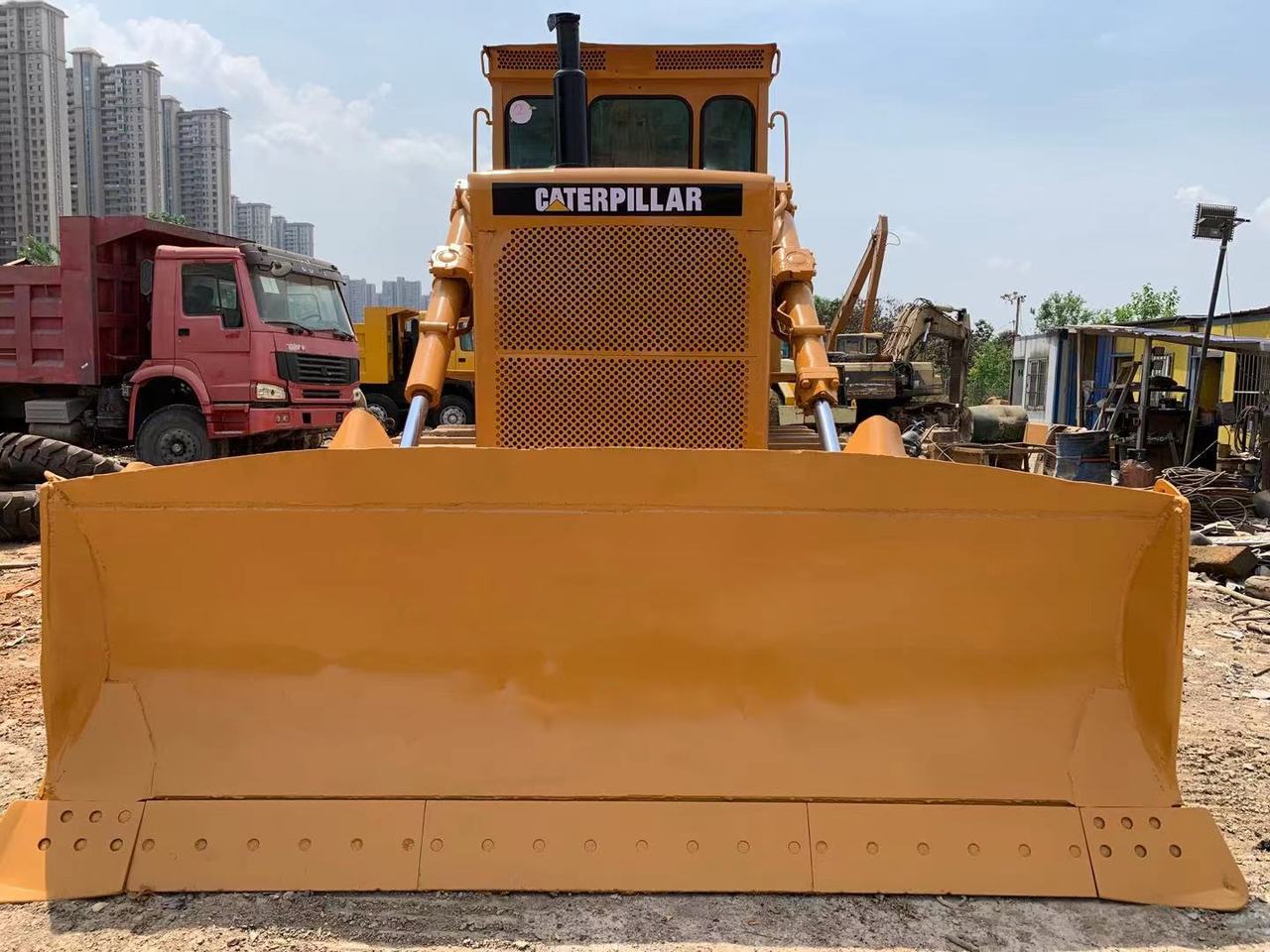 CATERPILLAR D7G - بلدوزر: صور 2 CATERPILLAR D7G - بلدوزر: صور 2