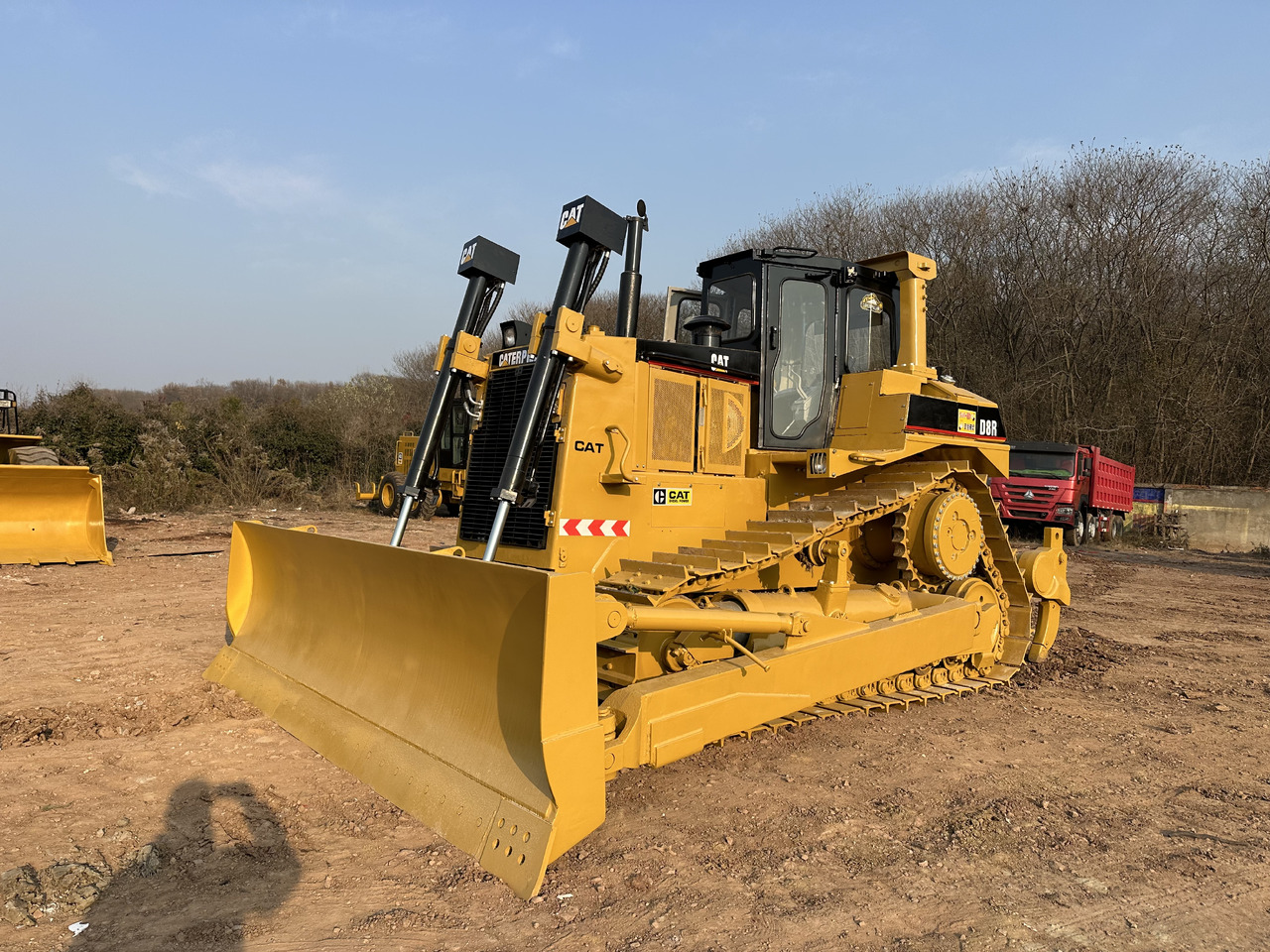 CATERPILLAR D8R - بلدوزر: صور 2 CATERPILLAR D8R - بلدوزر: صور 2