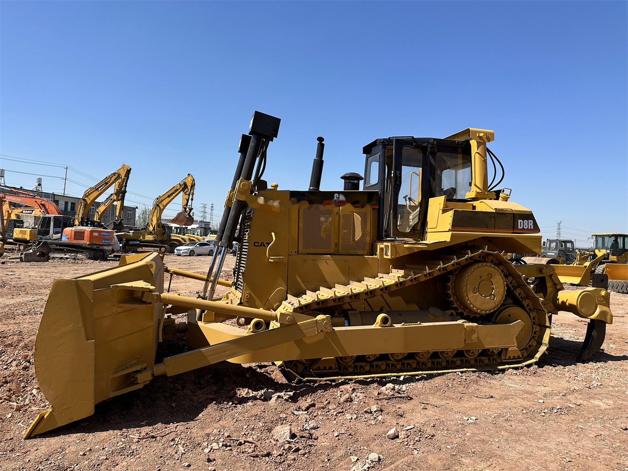 CATERPILLAR D8R - بلدوزر: صور 5 CATERPILLAR D8R - بلدوزر: صور 5