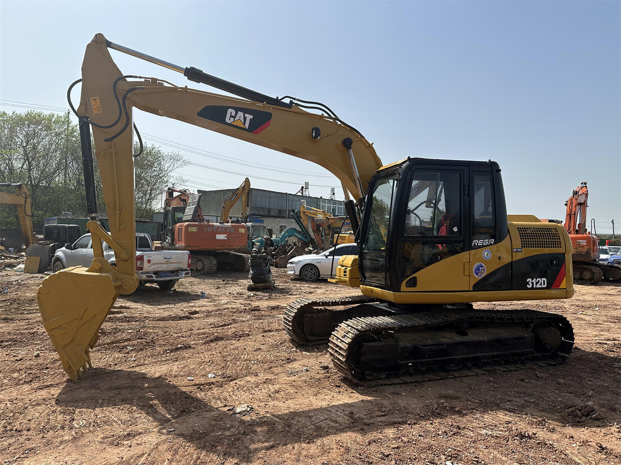Caterpillar 312D - حفارة مصغرة: صور 4 Caterpillar 312D - حفارة مصغرة: صور 4