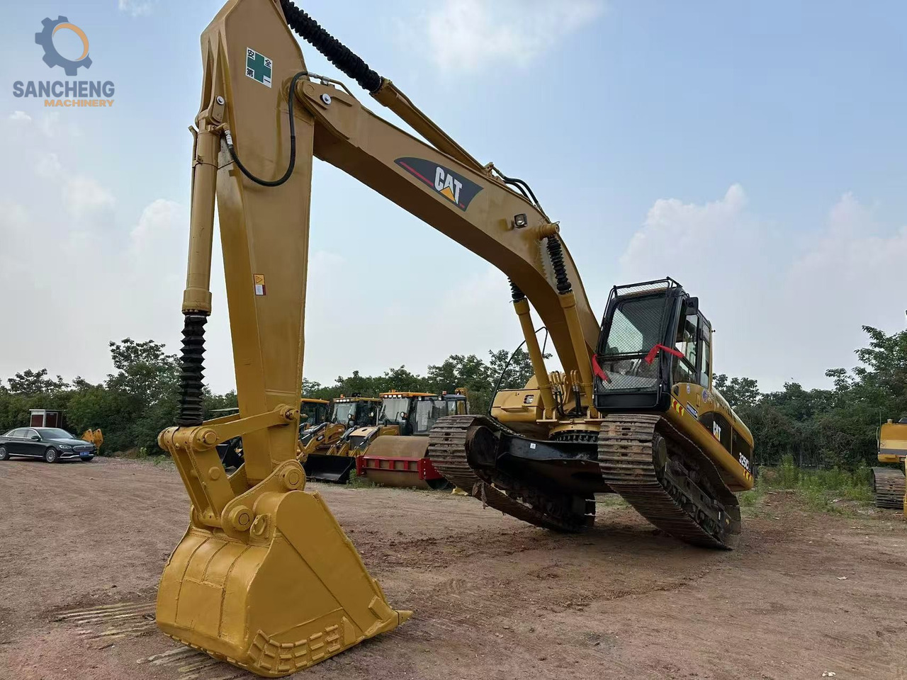 Caterpillar 325 CL crawler excavator - حفارات زحافة: صور 5 Caterpillar 325 CL crawler excavator - حفارات زحافة: صور 5