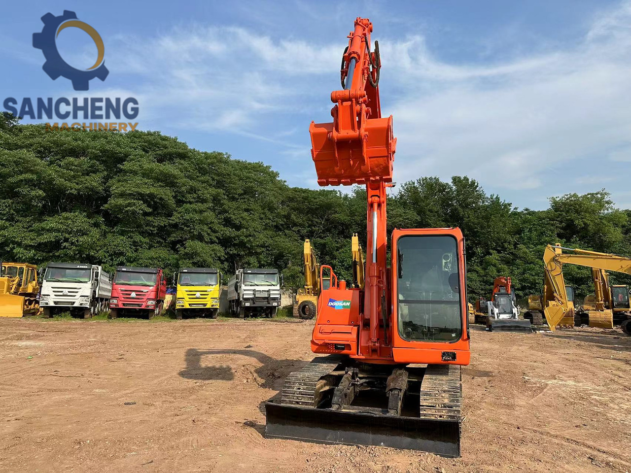 DOOSAN DH80 excavator - حفارات زحافة: صور 5 DOOSAN DH80 excavator - حفارات زحافة: صور 5