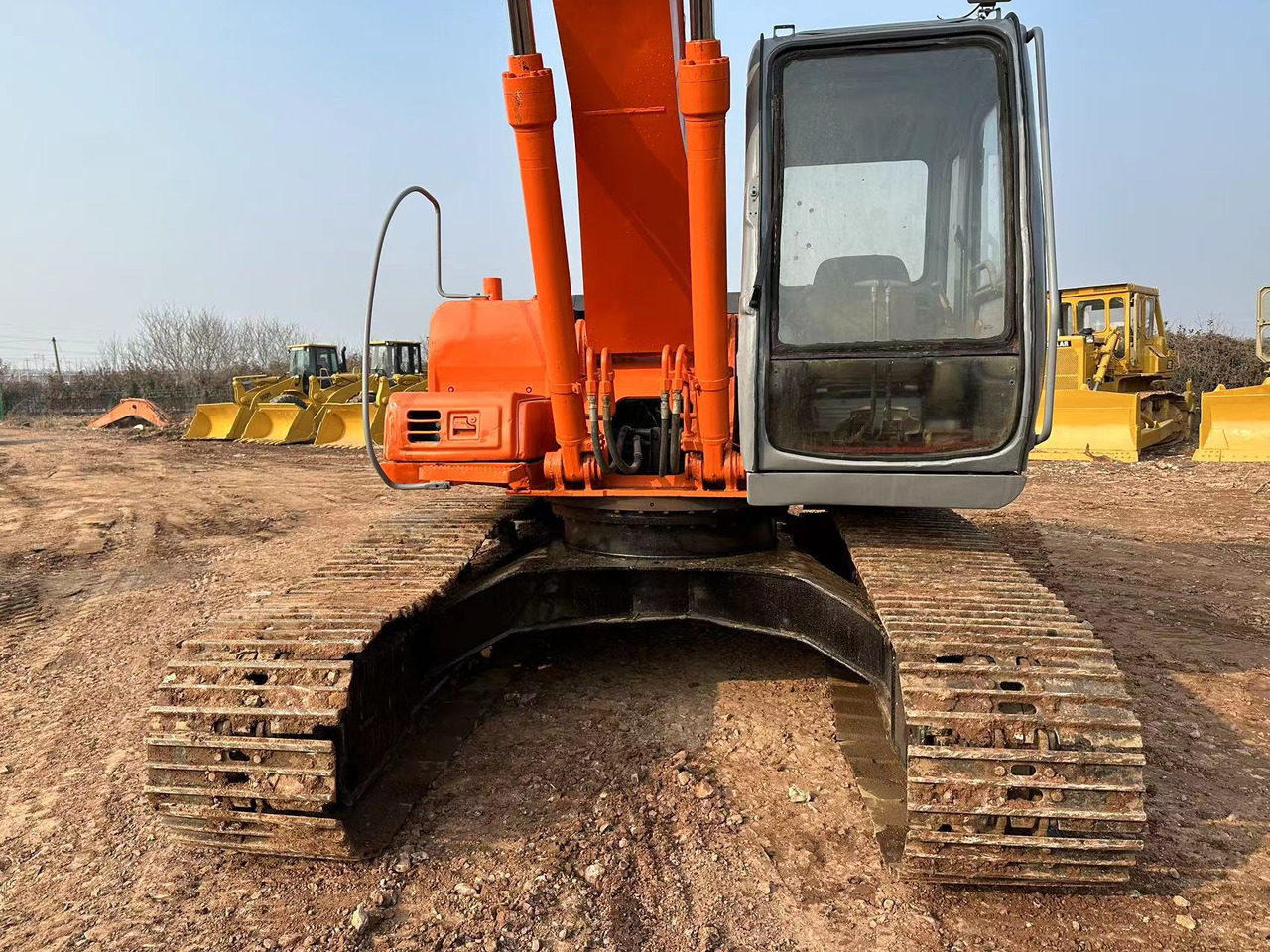 حفارة HITACHI EX200: صور 8