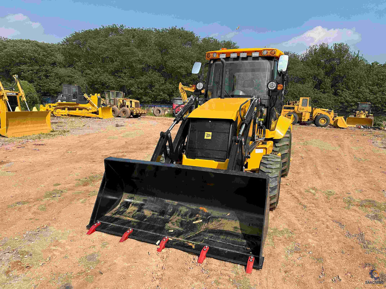 JCB 3CX Backhoe loader - حفار متعدد الاستخدام: صور 5 JCB 3CX Backhoe loader - حفار متعدد الاستخدام: صور 5