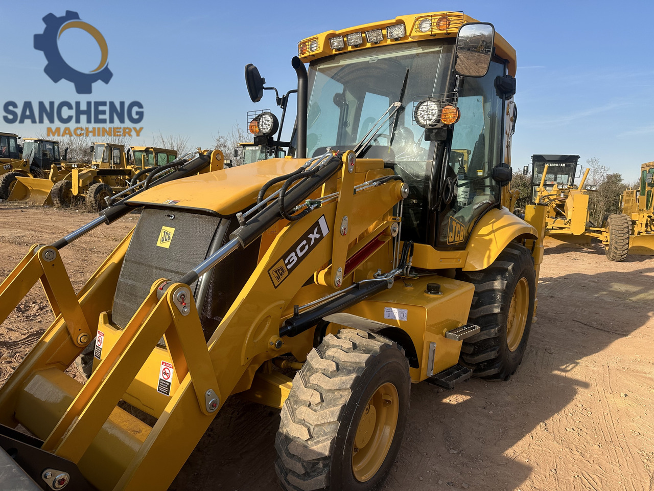 JCB 3CX Backhoe loader - حفار متعدد الاستخدام: صور 3 JCB 3CX Backhoe loader - حفار متعدد الاستخدام: صور 3