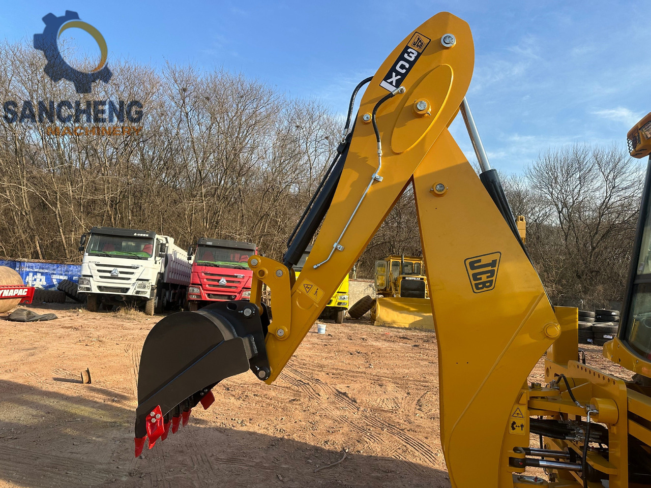 JCB 3CX Backhoe loader - حفار متعدد الاستخدام: صور 4 JCB 3CX Backhoe loader - حفار متعدد الاستخدام: صور 4