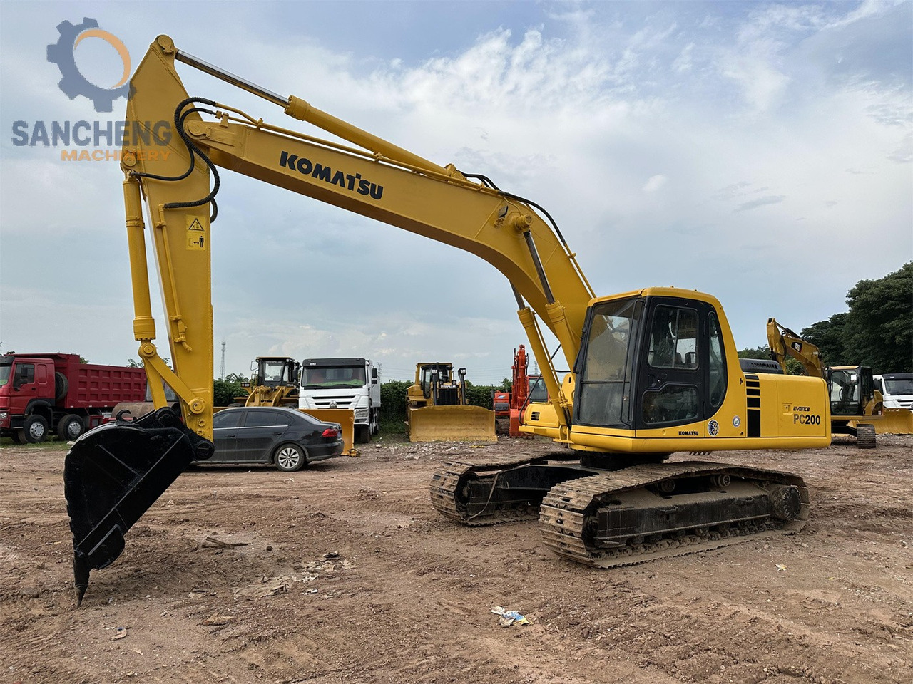 حفارات زحافة KOMATSU PC200-6: صور 6