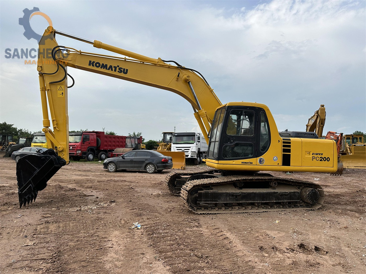 حفارات زحافة KOMATSU PC200-6: صور 7