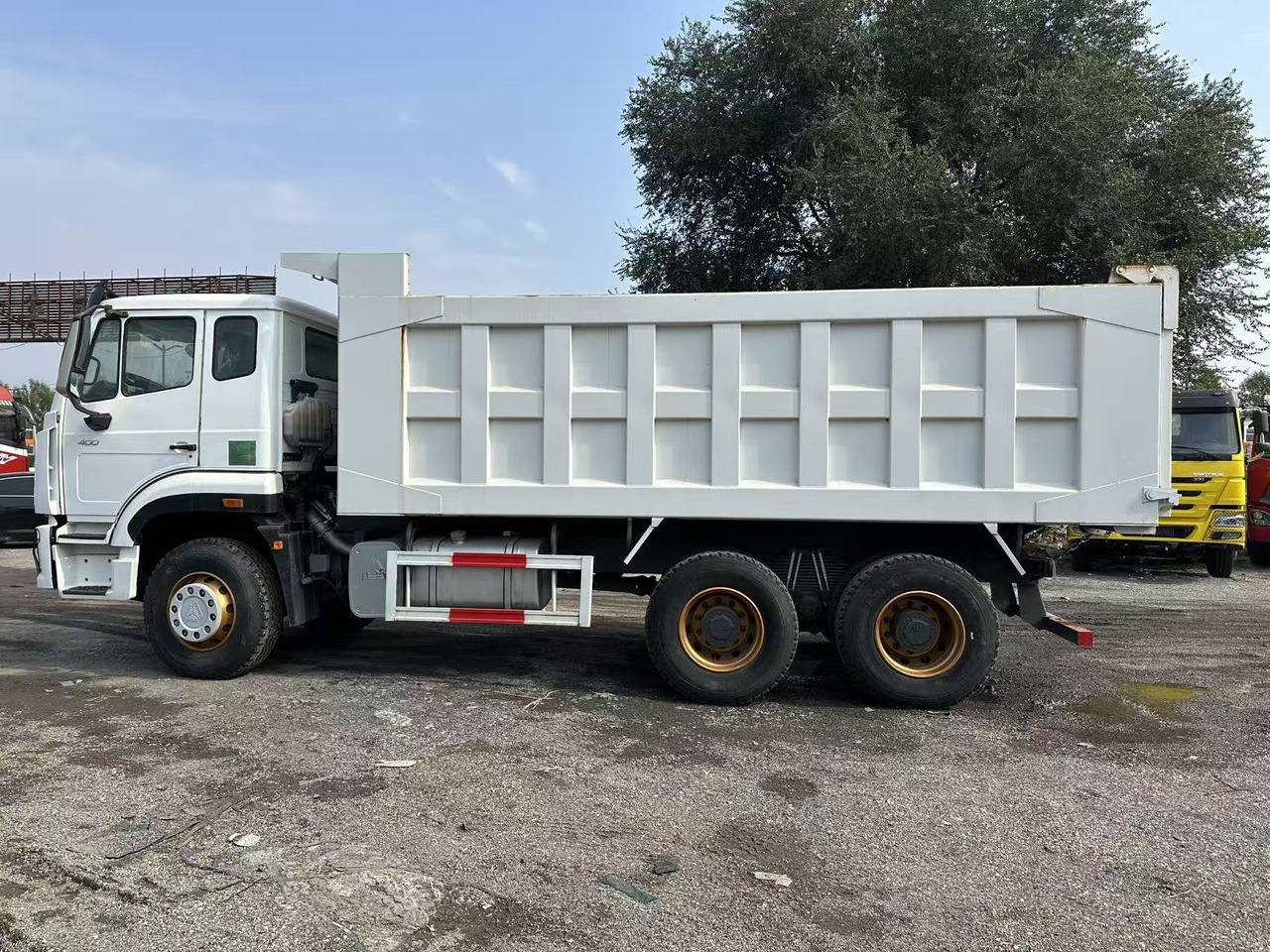 SINOTRUK HOHAN 400hp 6x4 tipper truck - قلابات: صور 3 SINOTRUK HOHAN 400hp 6x4 tipper truck - قلابات: صور 3