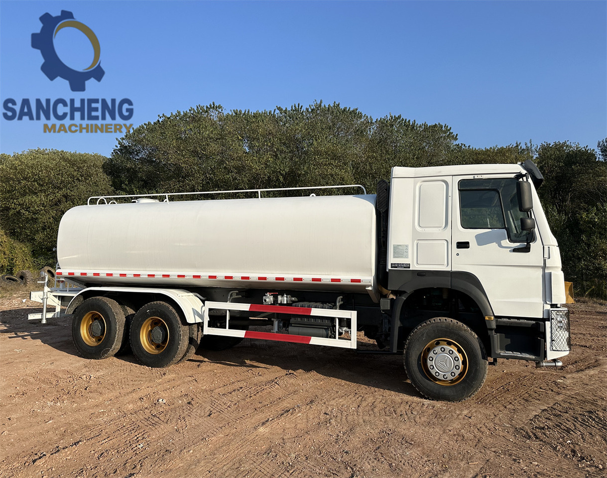 SINOTRUK HOWO 370HP 6x4 Water Tank Truck - شاحنة صهريج: صور 3 SINOTRUK HOWO 370HP 6x4 Water Tank Truck - شاحنة صهريج: صور 3
