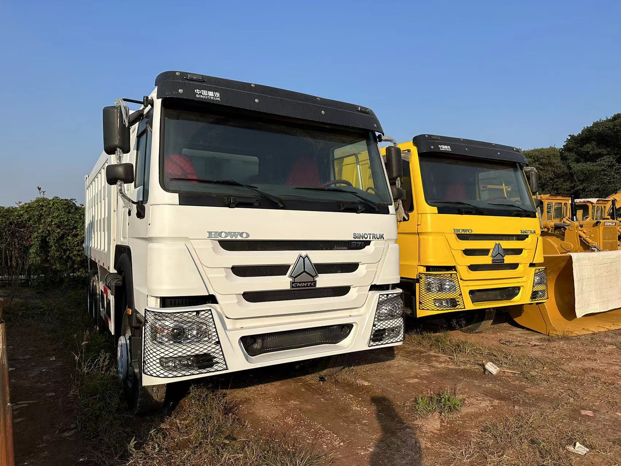 SINOTRUK HOWO HOWO 371 6x4 - قلابات: صور 1 SINOTRUK HOWO HOWO 371 6x4 - قلابات: صور 1