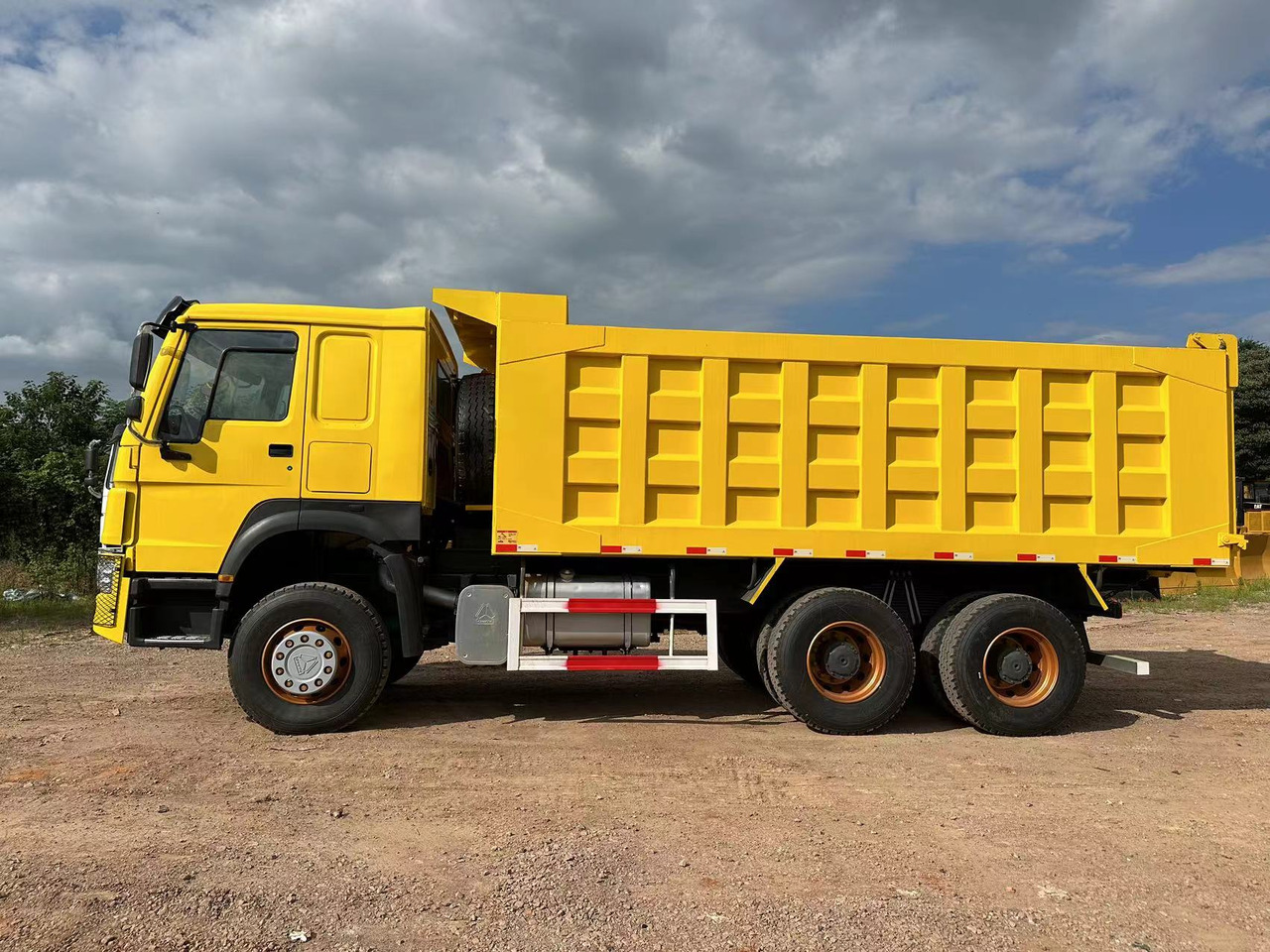 SINOTRUK Howo 371 Dump truck - قلابات: صور 4 SINOTRUK Howo 371 Dump truck - قلابات: صور 4