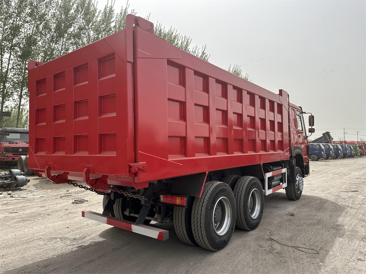 SINOTRUK Howo Dump truck 371 - قلابات: صور 4 SINOTRUK Howo Dump truck 371 - قلابات: صور 4