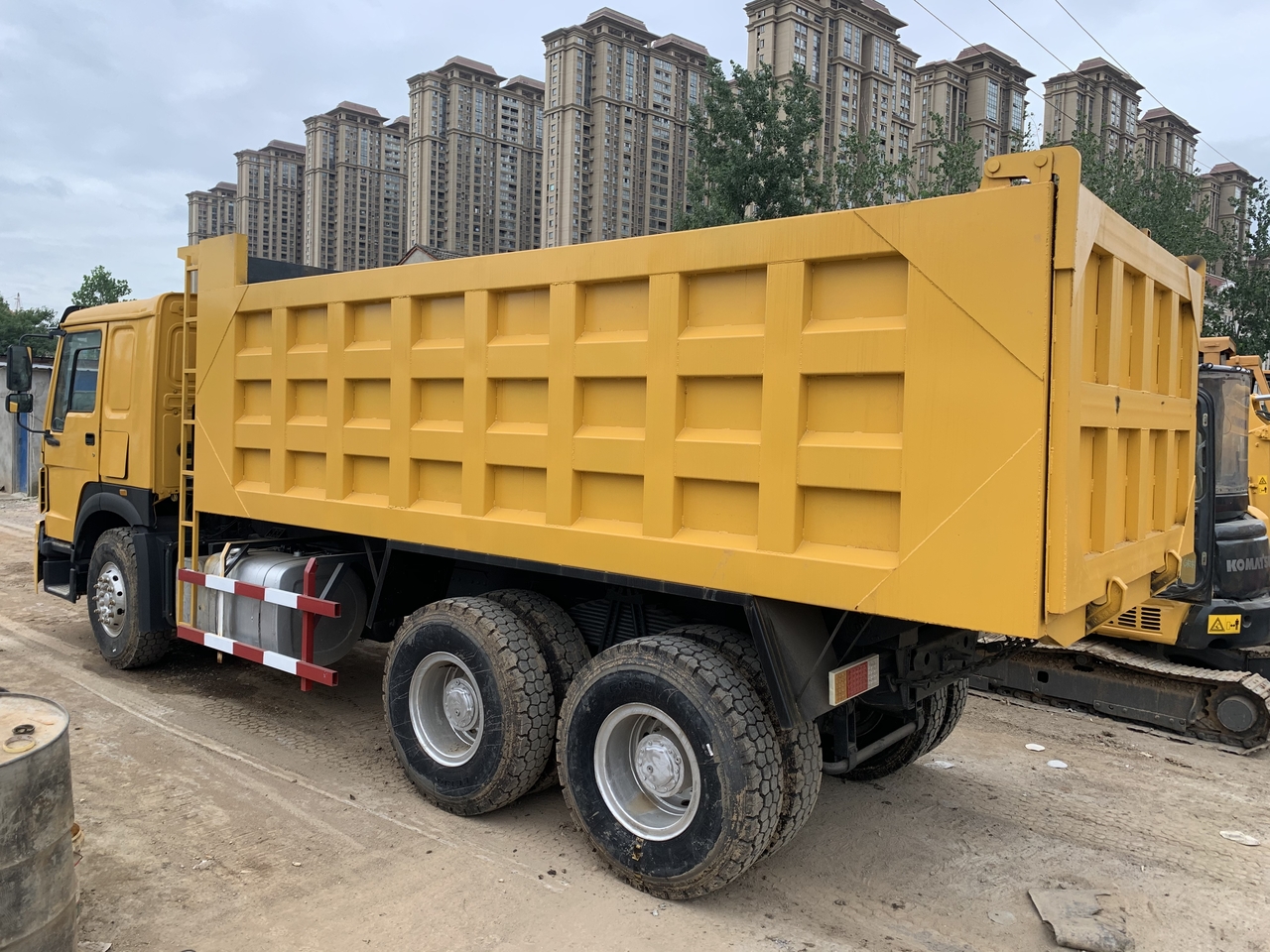 SINOTRUK Howo Dump truck 371 - قلابات: صور 4 SINOTRUK Howo Dump truck 371 - قلابات: صور 4