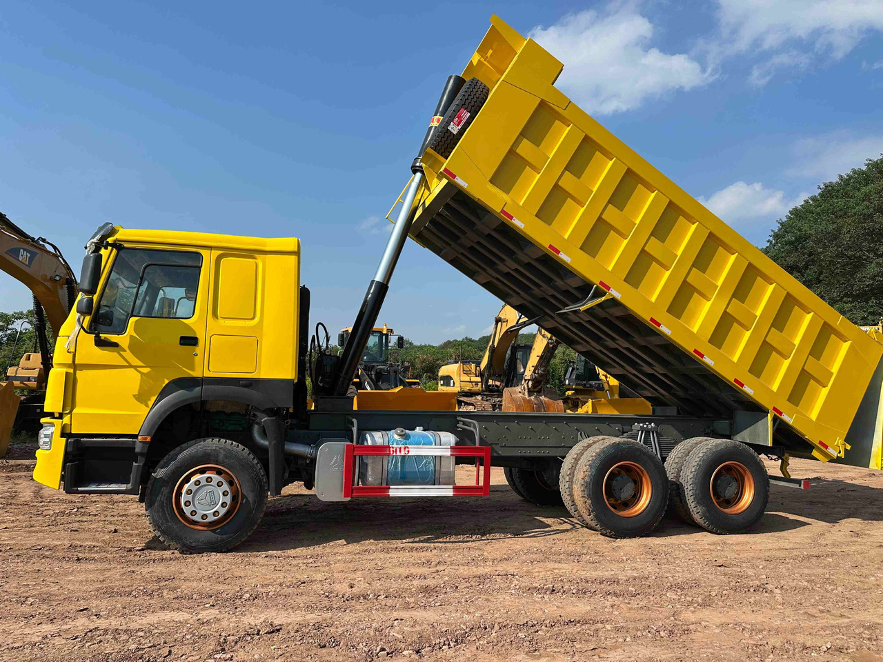 Sinotruk HOWO 400hp 6X4 - قلابات: صور 2 Sinotruk HOWO 400hp 6X4 - قلابات: صور 2