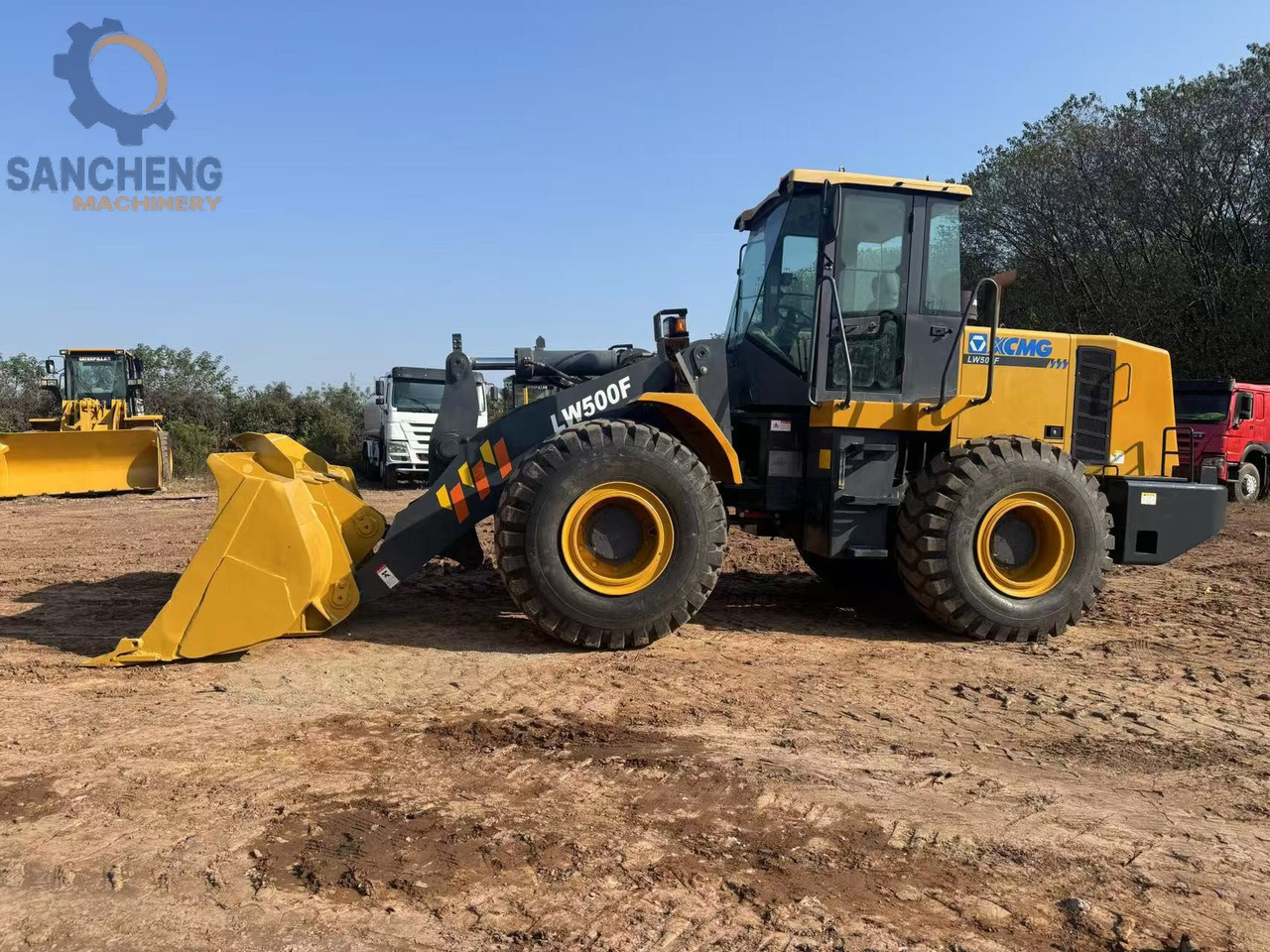XCMG LW500F - اللودر بعجل: صور 1 XCMG LW500F - اللودر بعجل: صور 1